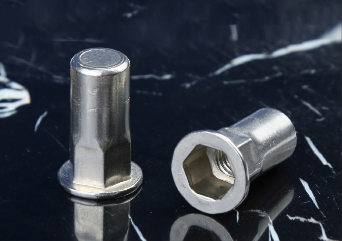 不锈钢平头内外半六角（盲孔）